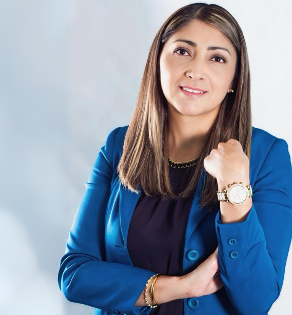 Agente de Seguros en México | Maggie Salmerón